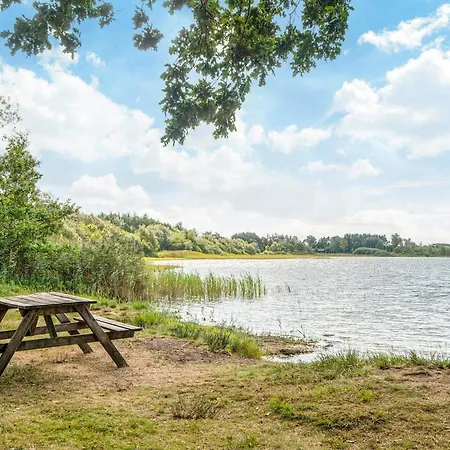 5 Star In Semesterbostad Ansager